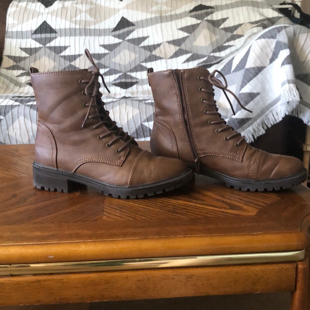 Universal Thread Brown Combat Boots Sz 10